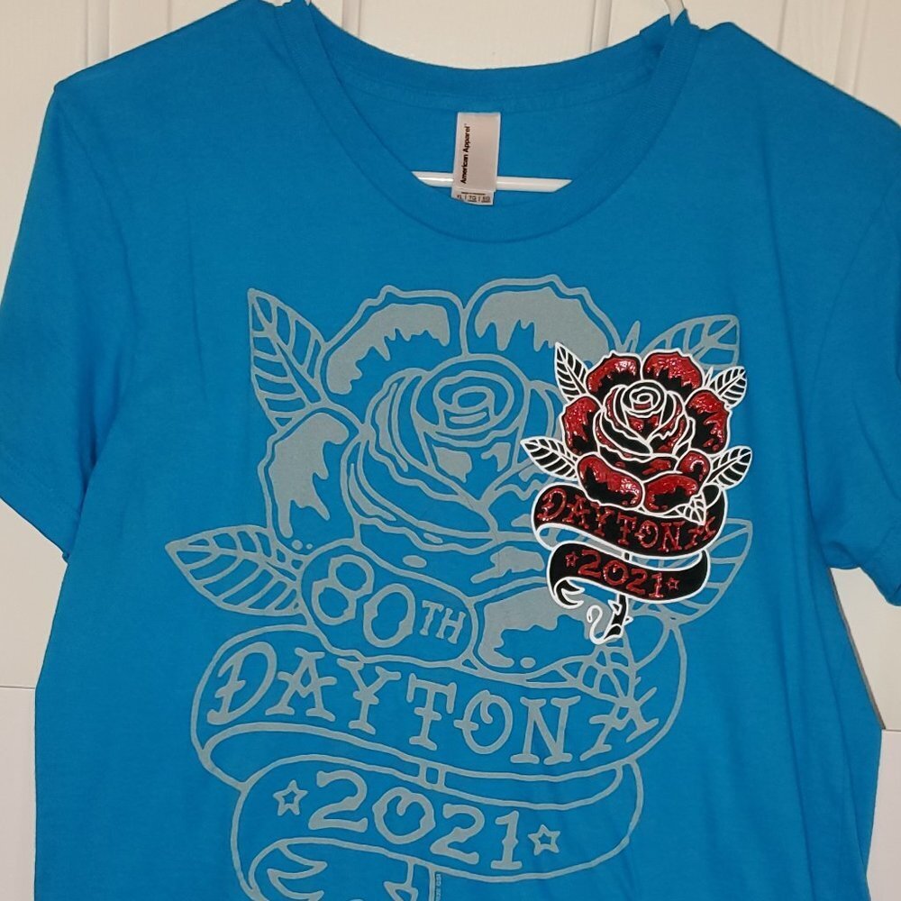 Women's XL T-shirt 100% cotton.